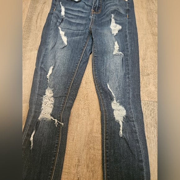 Straight leg skinny jeans - Picture 2 of 5